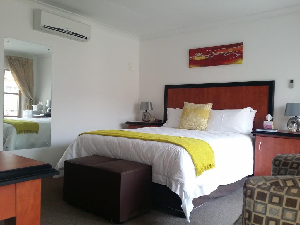 Alicia'S B&B Roodepoort Quarto foto